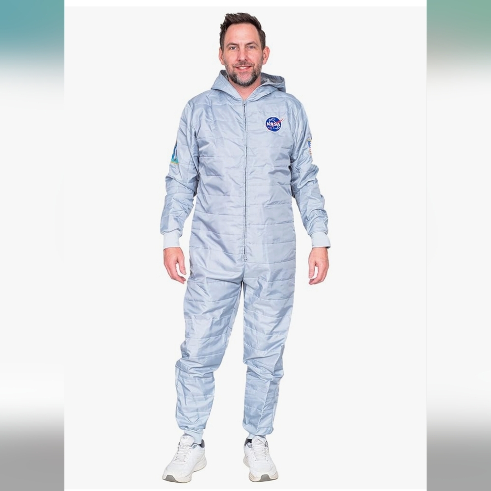 MAD Engine Astro Dude Light Gray NASA-Inspired Suit Size Large NEW